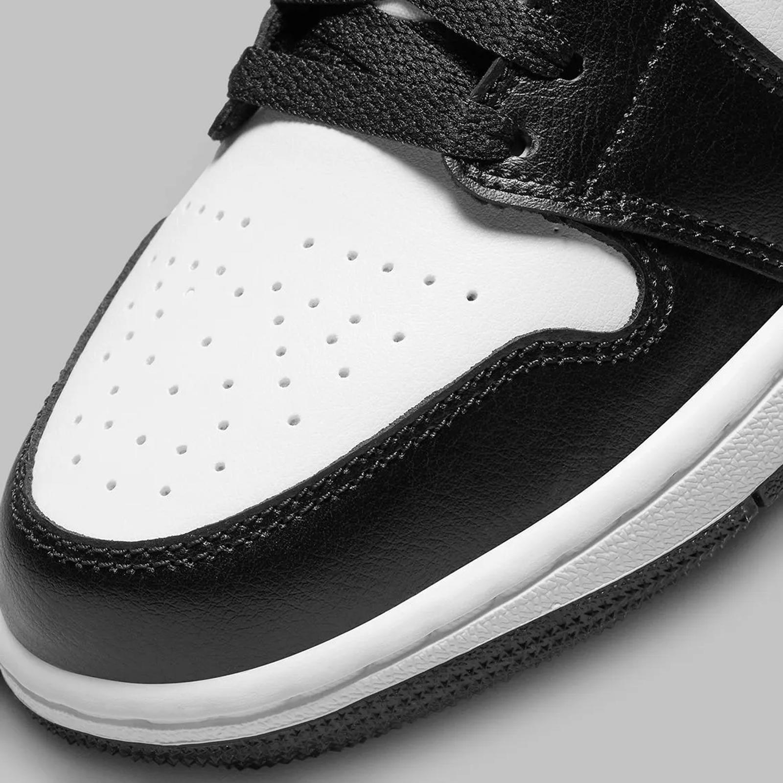 Air Jordan 1 Low WMNS Black White Panda