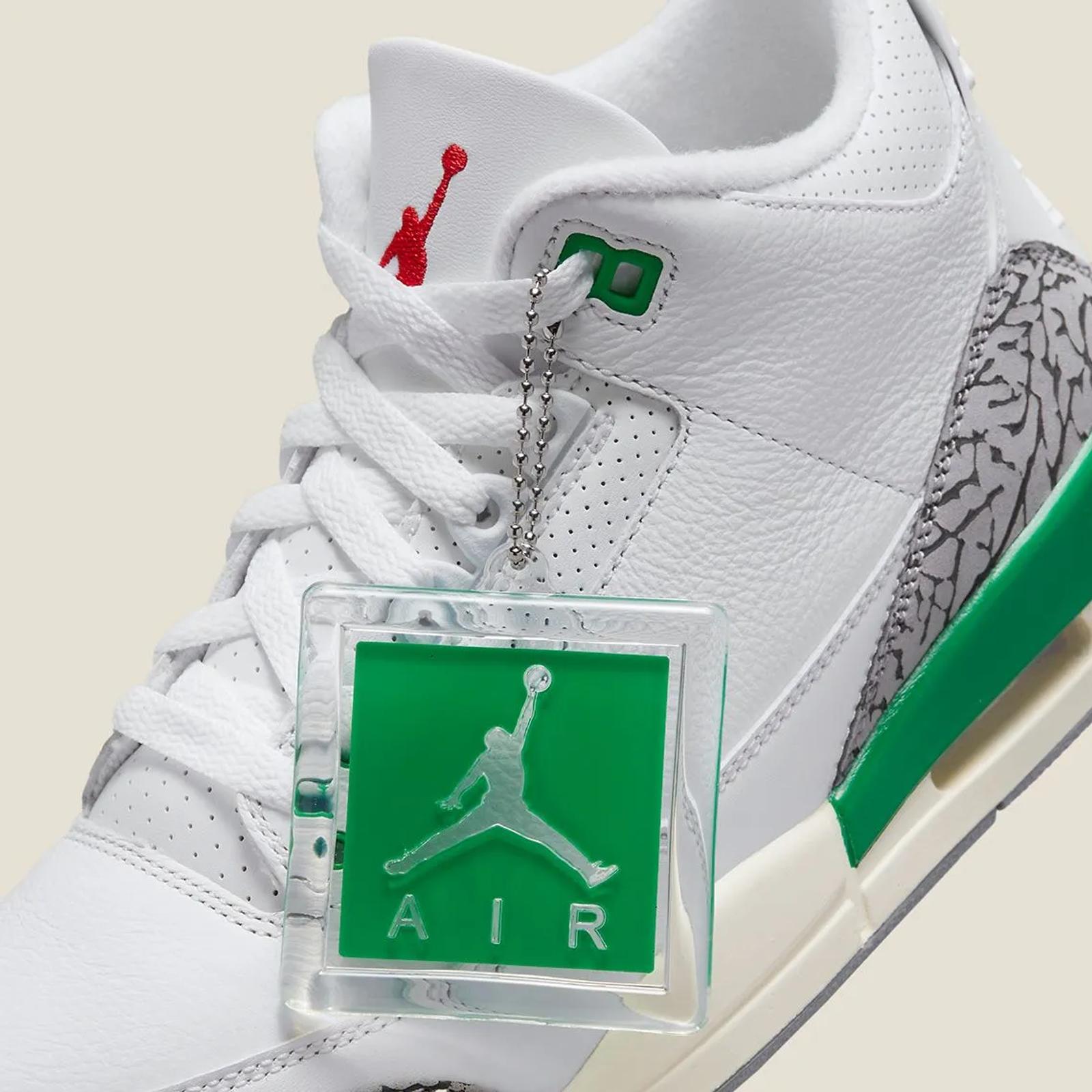 Air Jordan 3 Retro WMNS Lucky Green