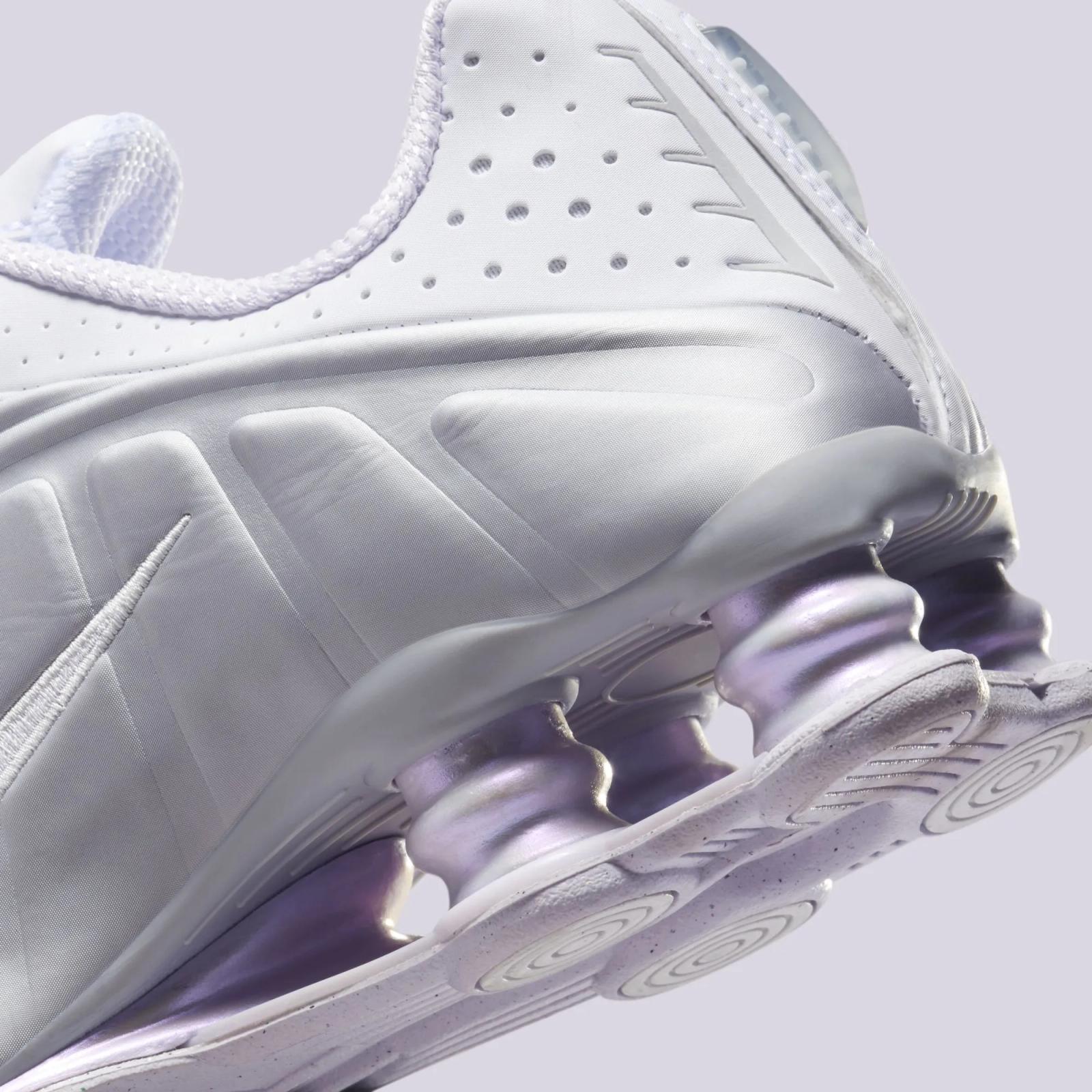 Nike Shox R4 FS Barely Grape