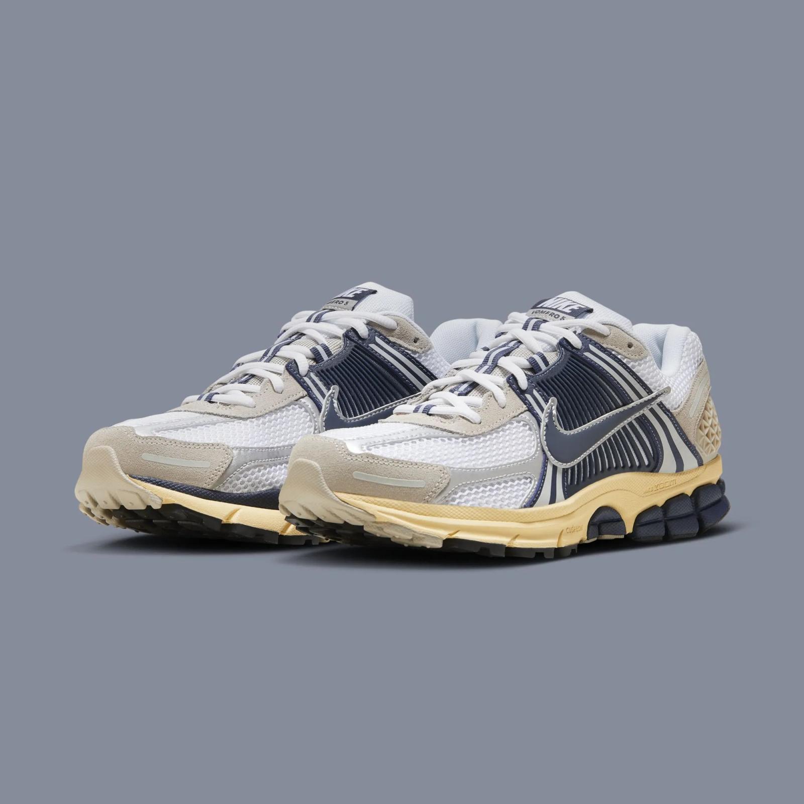 Nike Zoom Vomero 5 "Thunder Blue / Cream" HF4259-100