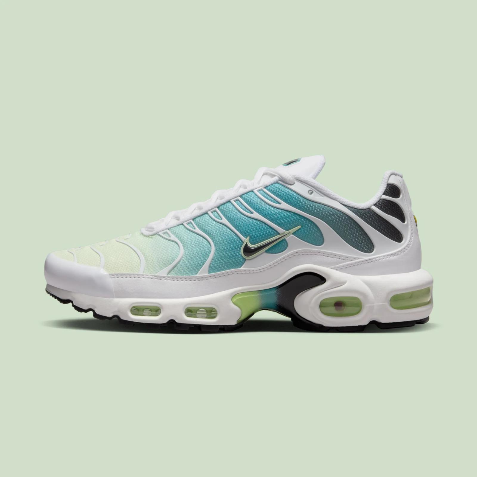 Nike Air Max Plus Body Fade Barely Volt