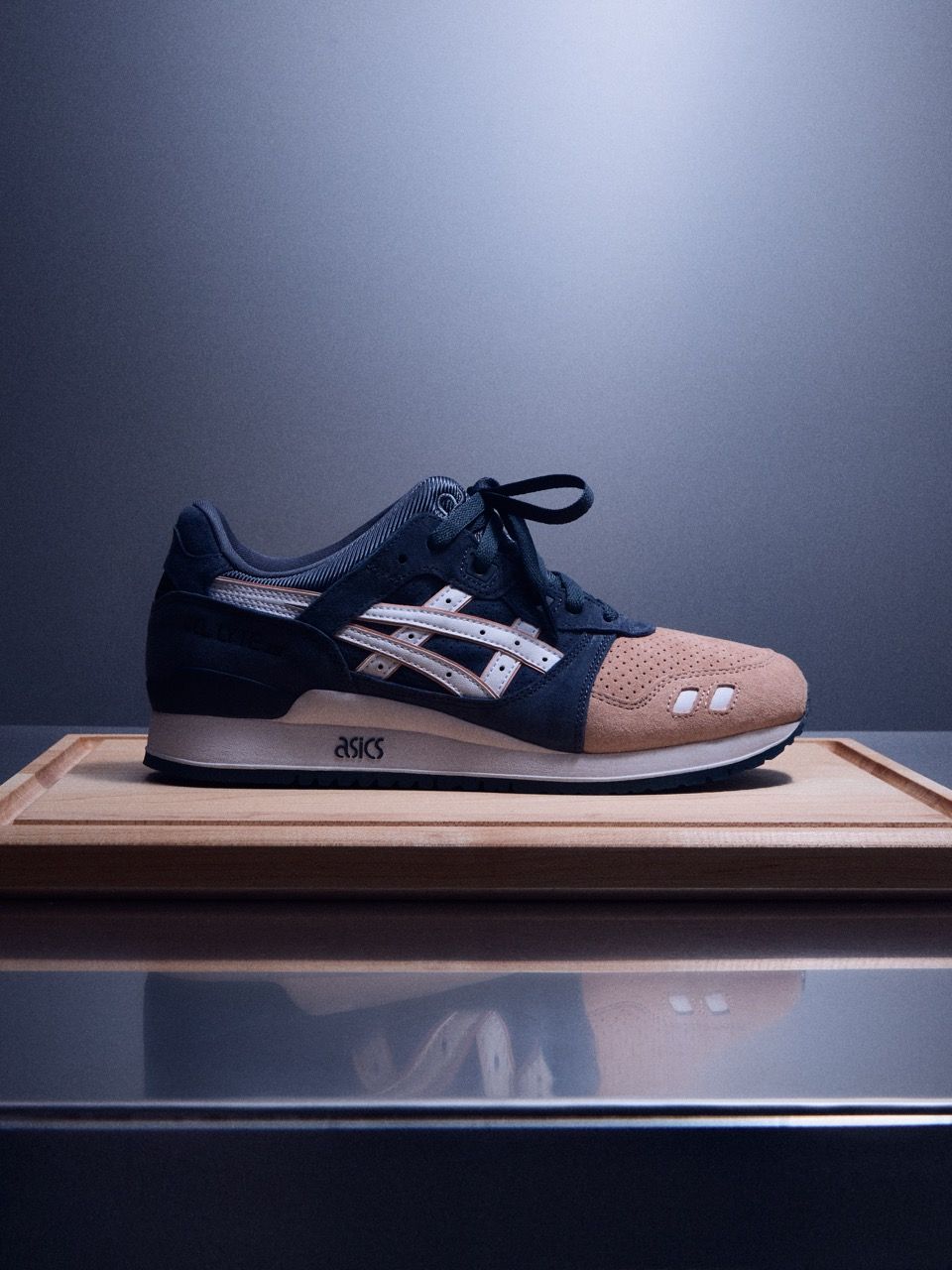 Ronnie Fieg for ASICS GEL-LYTE III Remastered “Salmon Toe”