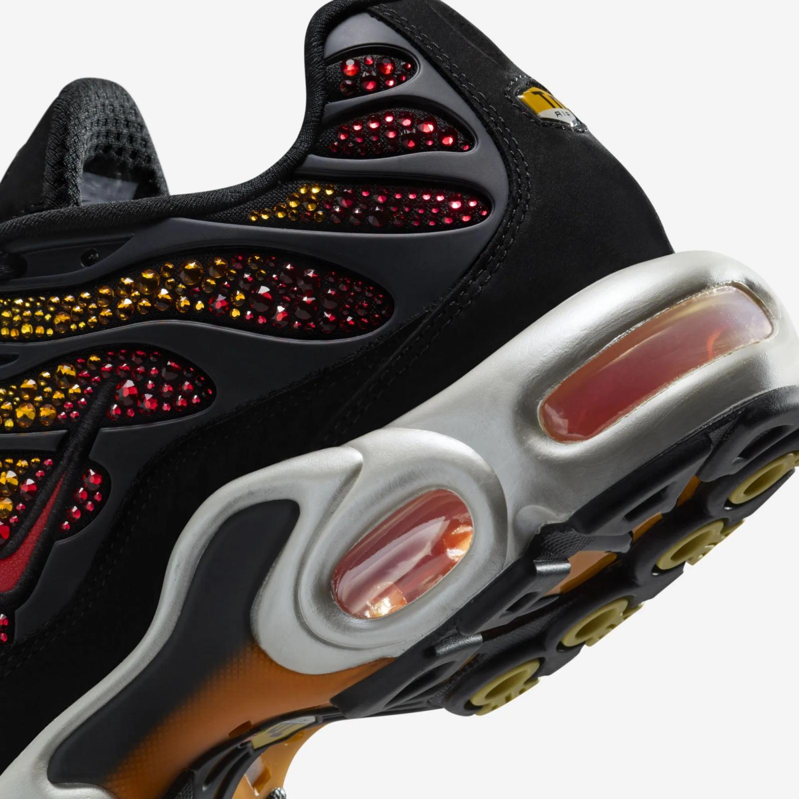 Swarovski x Nike Air Max Plus Sunset FZ9042-001
