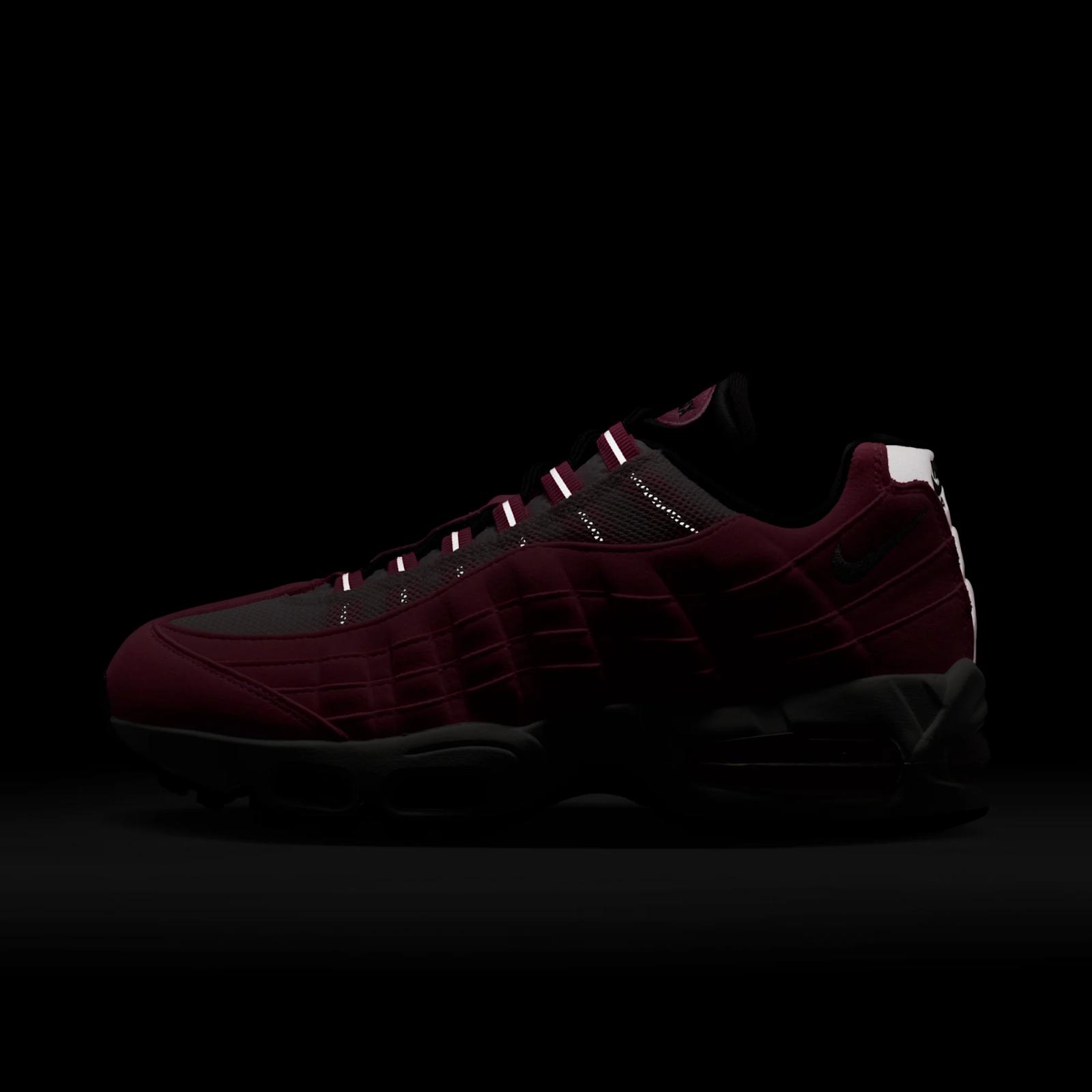 Nike Air Max 95 Big Bubble "Pink Glow" drops in 2026