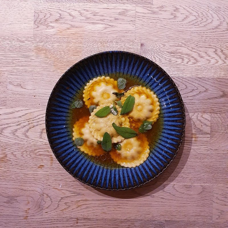 Ravioli z kaczką, w rosole, słodkawe, czadowe Ravioli z kaczką, w rosole, słodkawe, czadowe
