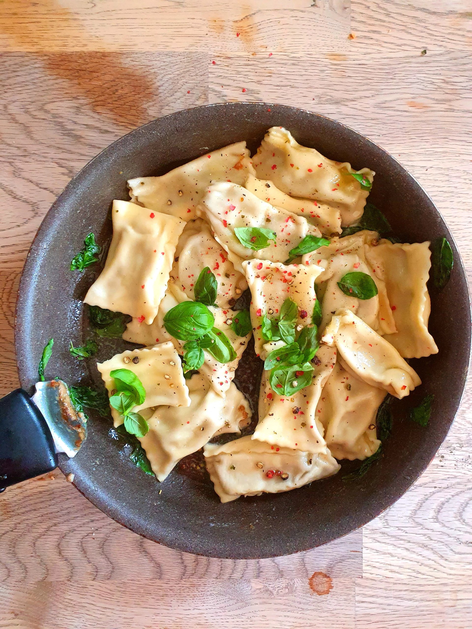 Agnolotti, szpinak, ricotta, klasyk klasyków