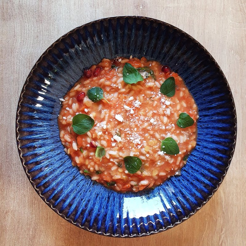 Risotto pomidorowe, z parmezanem i oregano Risotto pomidorowe, z parmezanem i oregano
