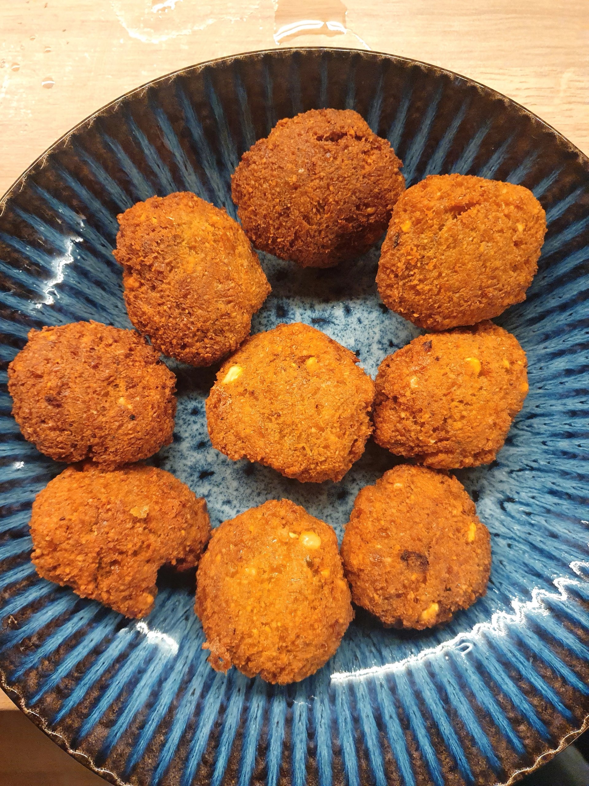 Falafel - lepszy i brzydszy niż kupny