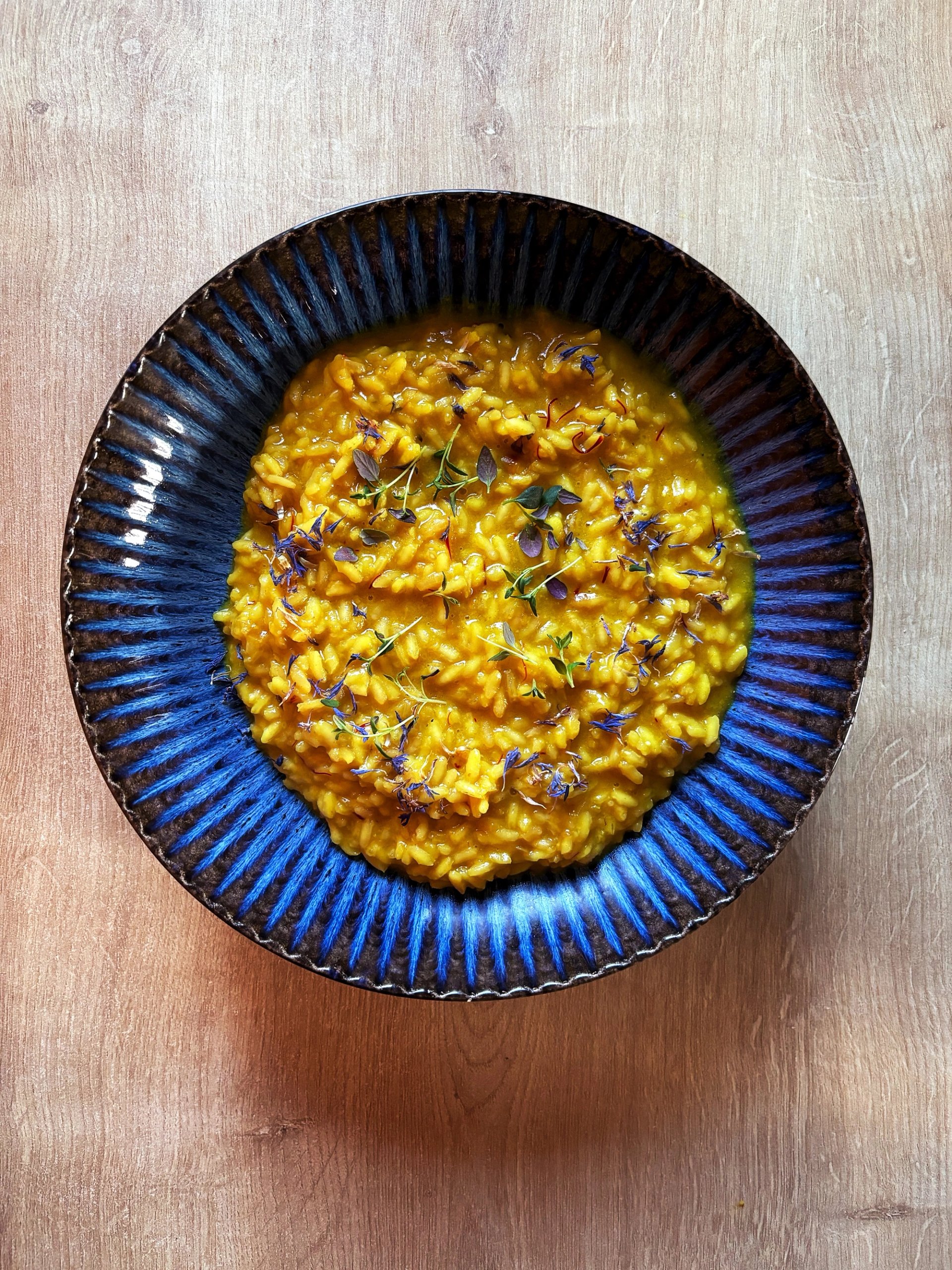 Rissoto z szafranem, parmezanem i winem
