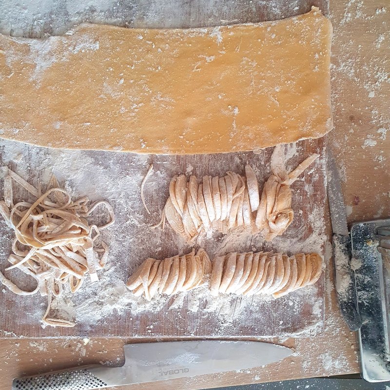 Tagliatele (chyba) własnej roboty Tagliatele (chyba) własnej roboty