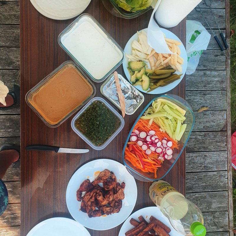 Wspomnienie lata i ostrych zabaw z kociołkiem Wspomnienie lata i ostrych zabaw z kociołkiem
