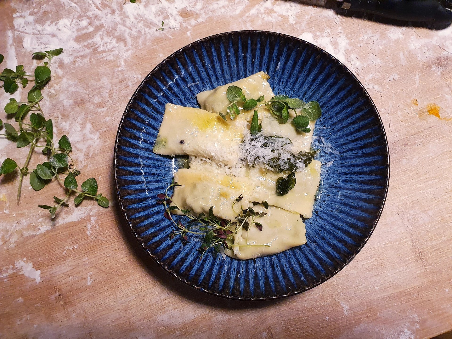 Agnolotti - ricotta, szpinak, masło szałwiowe, ekstra sprawa