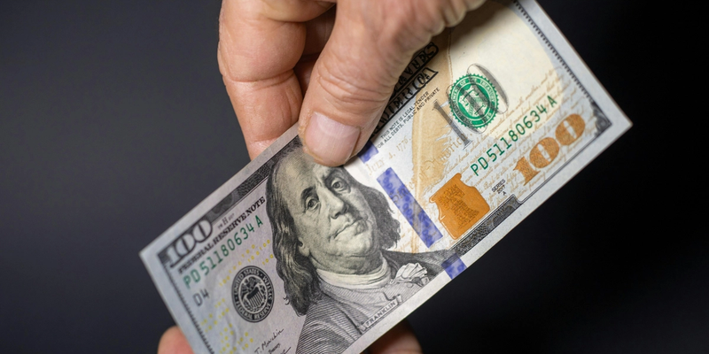 Comparing Fees, Speed and Exchange Rates of USA to India Transfer Services