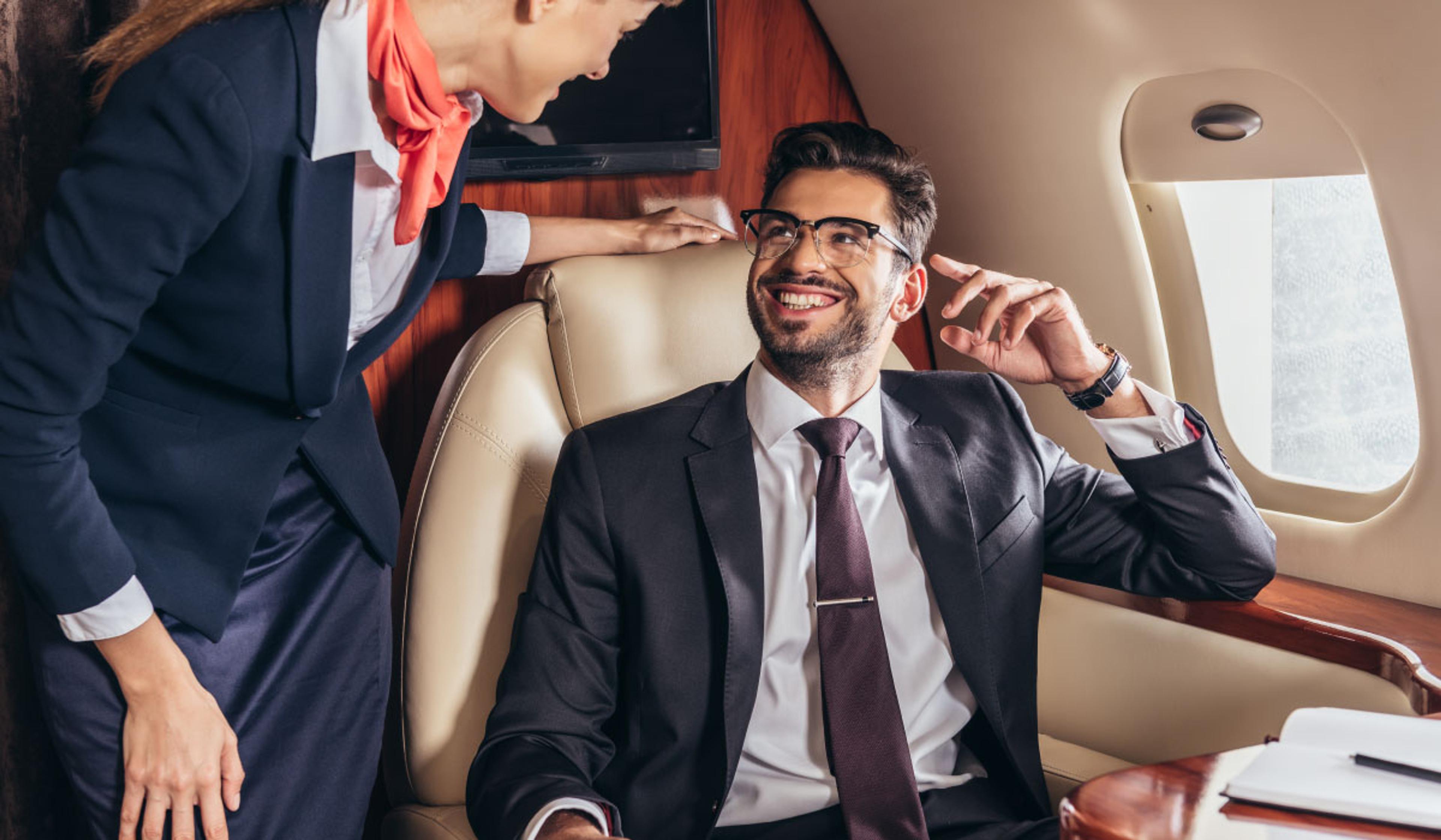 Commercial Flight Attendant to Private Flight Attendant – What You Need to Know