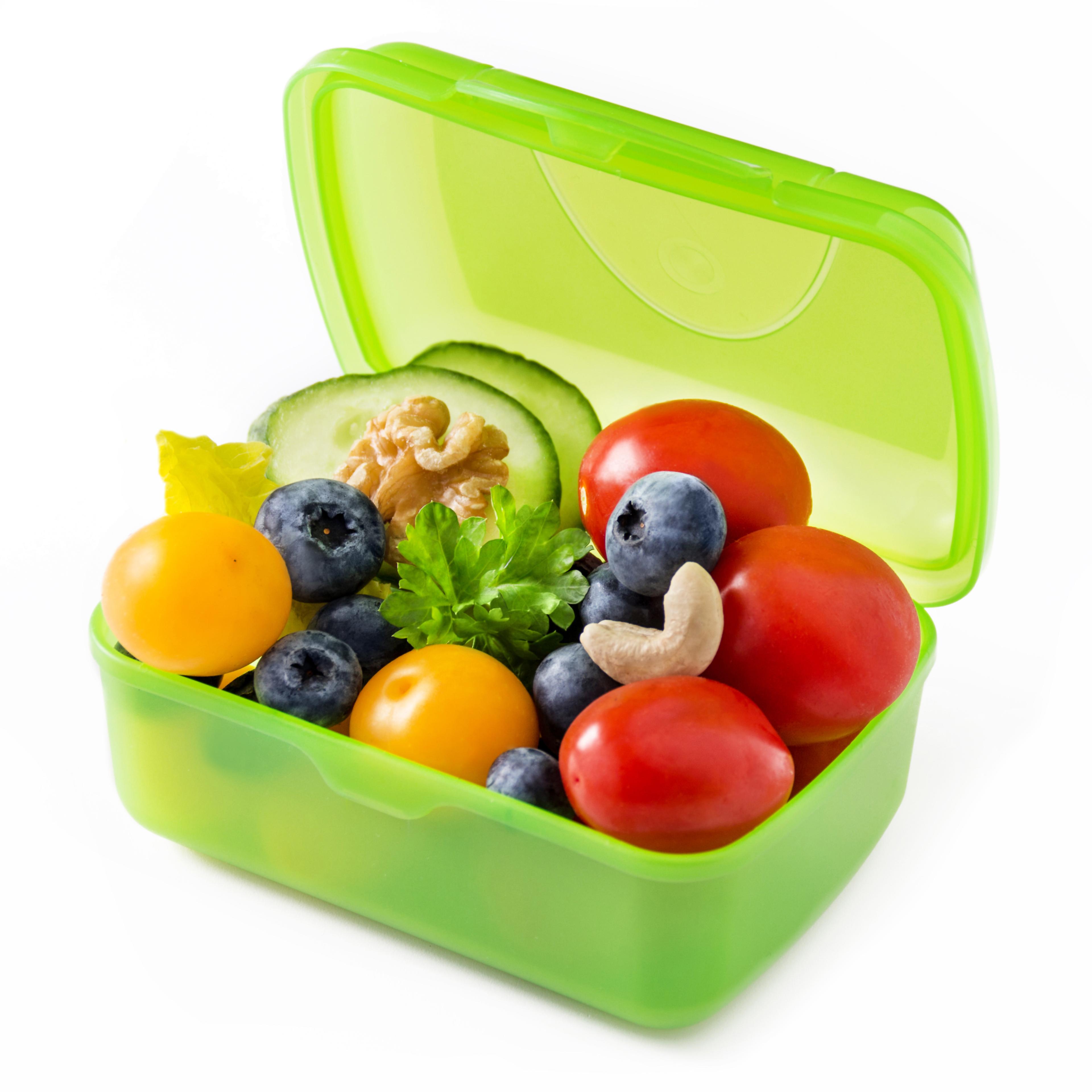 Healthy Eating on the Go: Nutritious Snacks for Aviation Professionals