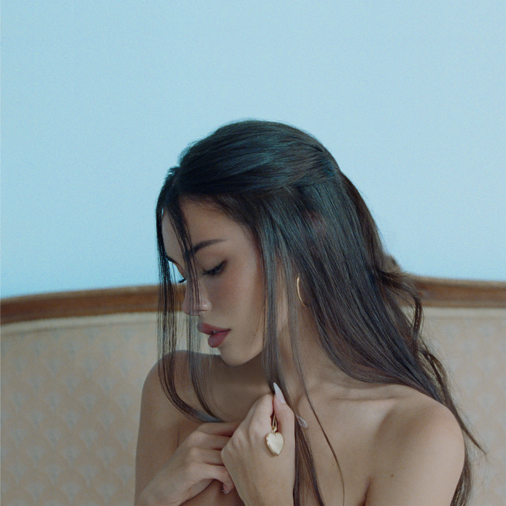 Locket - Madison Beer - Cover