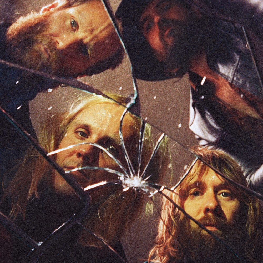 Kids Abandoning Destiny Among Vanity And Ruin - Kadavar - Cover