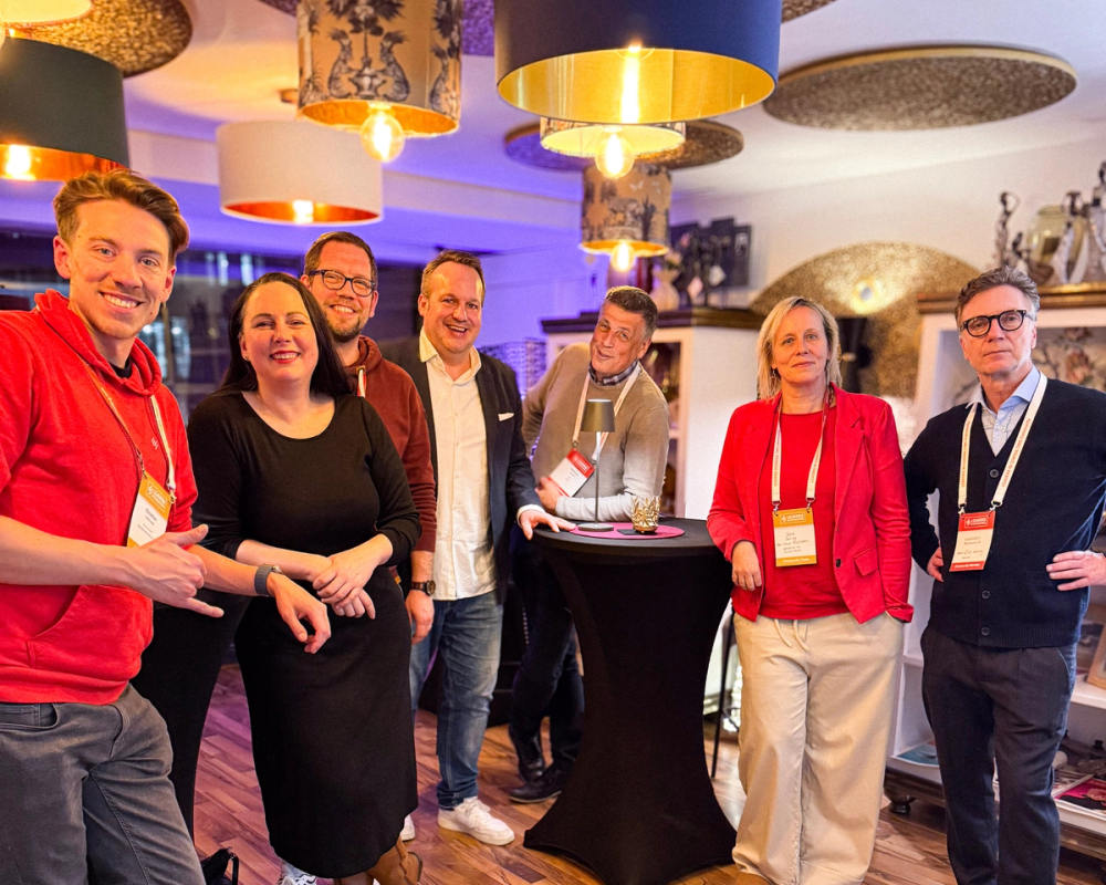 Confidential peer meetups for Managing Directors, Partners & CEOs of consulting firms with 50+ people. Monthly in-person sessions in London, Munich, Frankfurt, Cologne, Düsseldorf