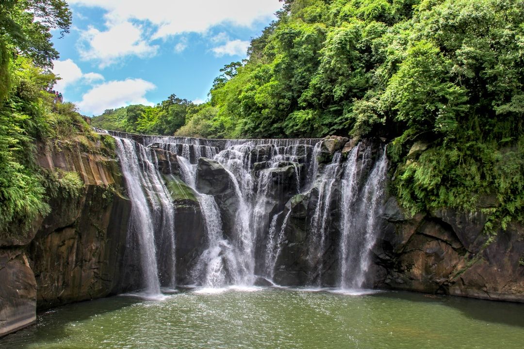 Shifen Waterfall