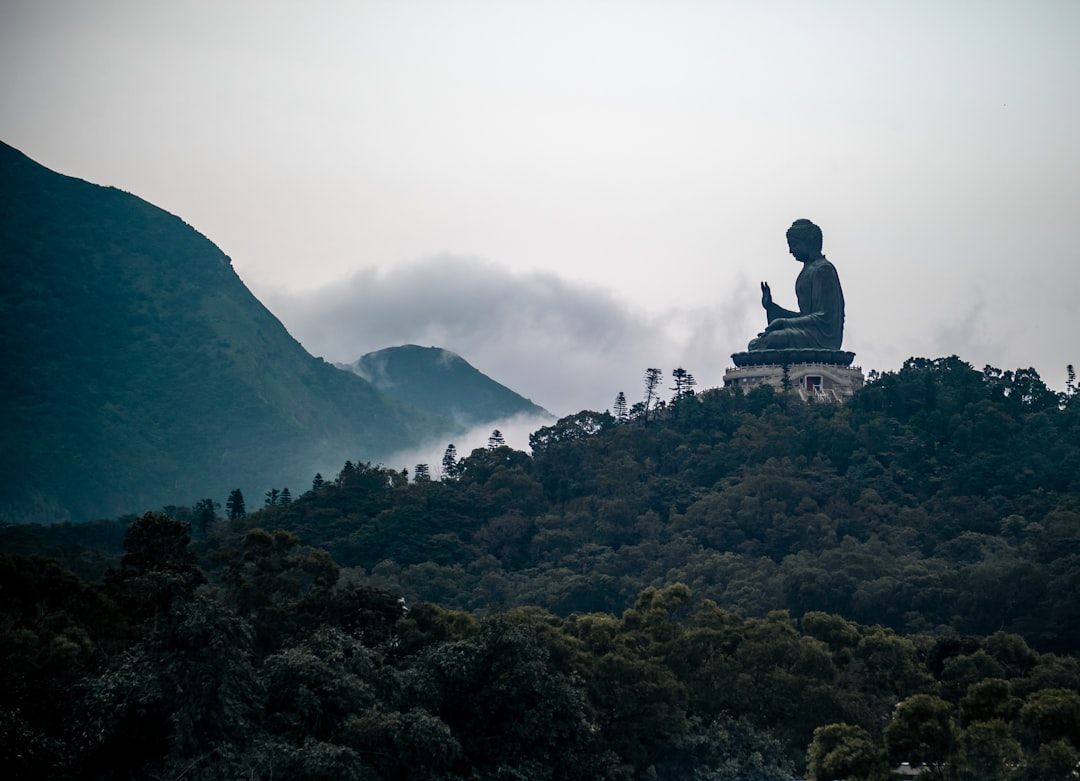 Tian Tan Buddha