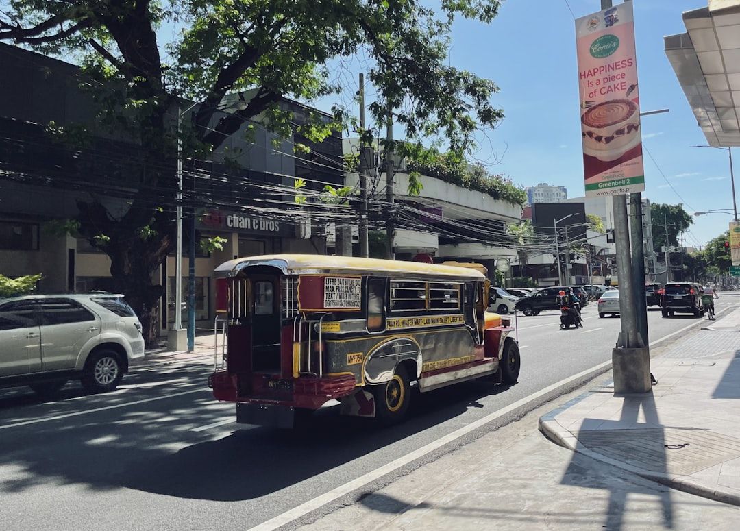 Manila in 4 Days: Private Heritage, Degustation Dinners & Rockwell Art Escape
