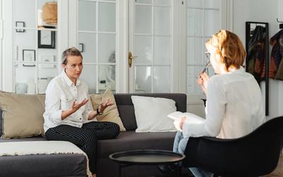 When to Seek Therapy During Divorce: A Guideline