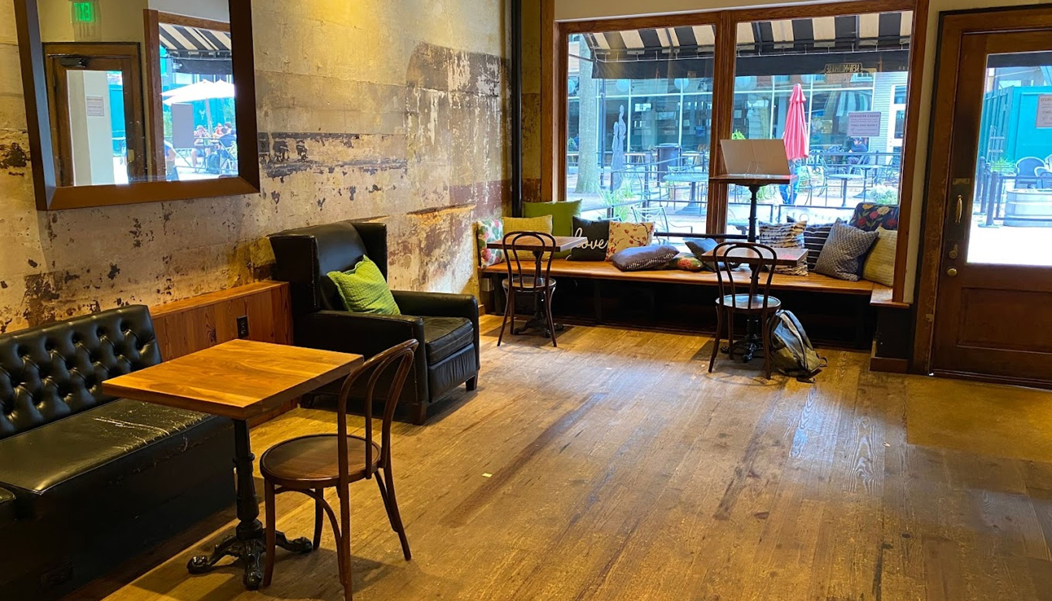 Interior of Mudhouse Coffee