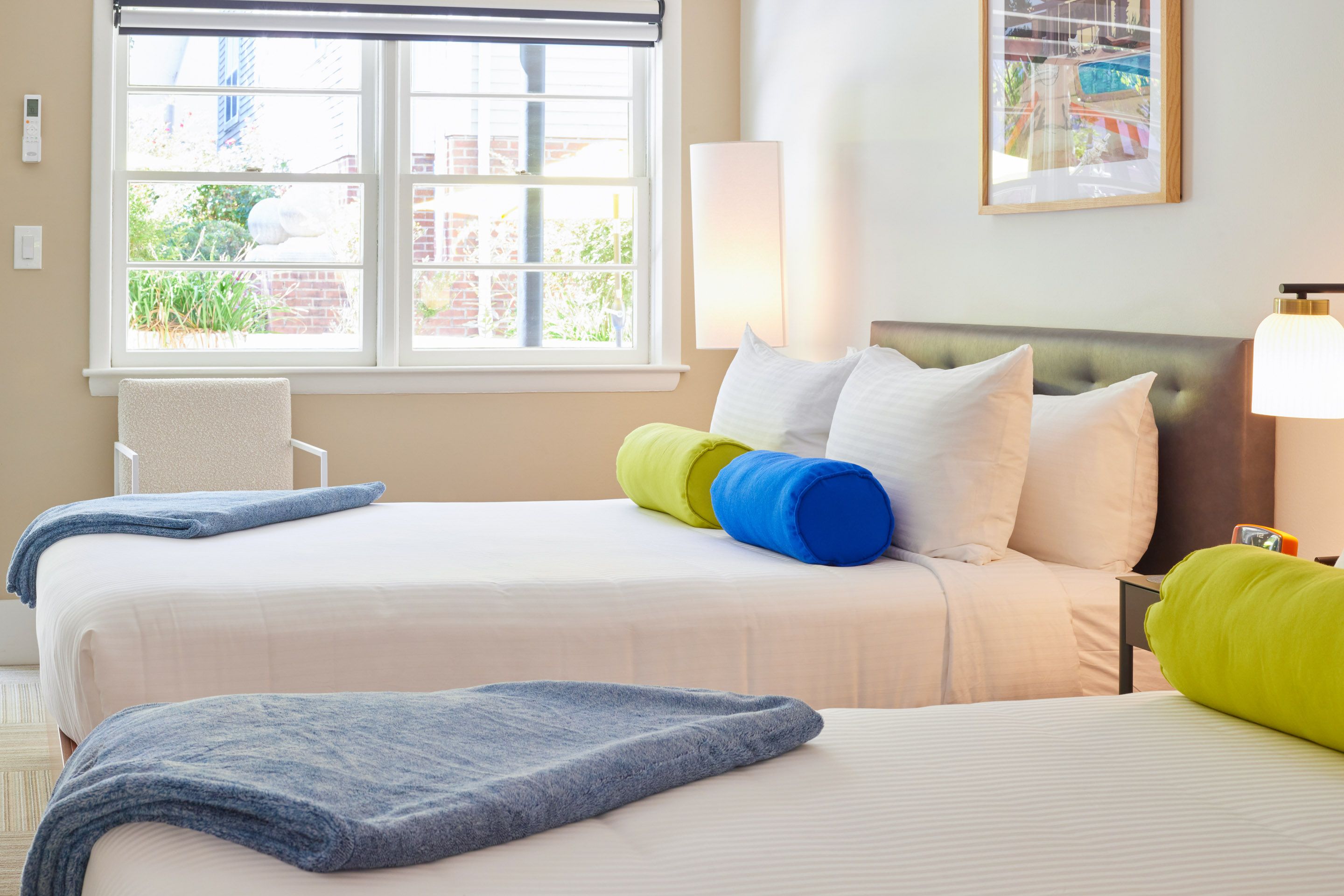 Little Mod Hotel Bed