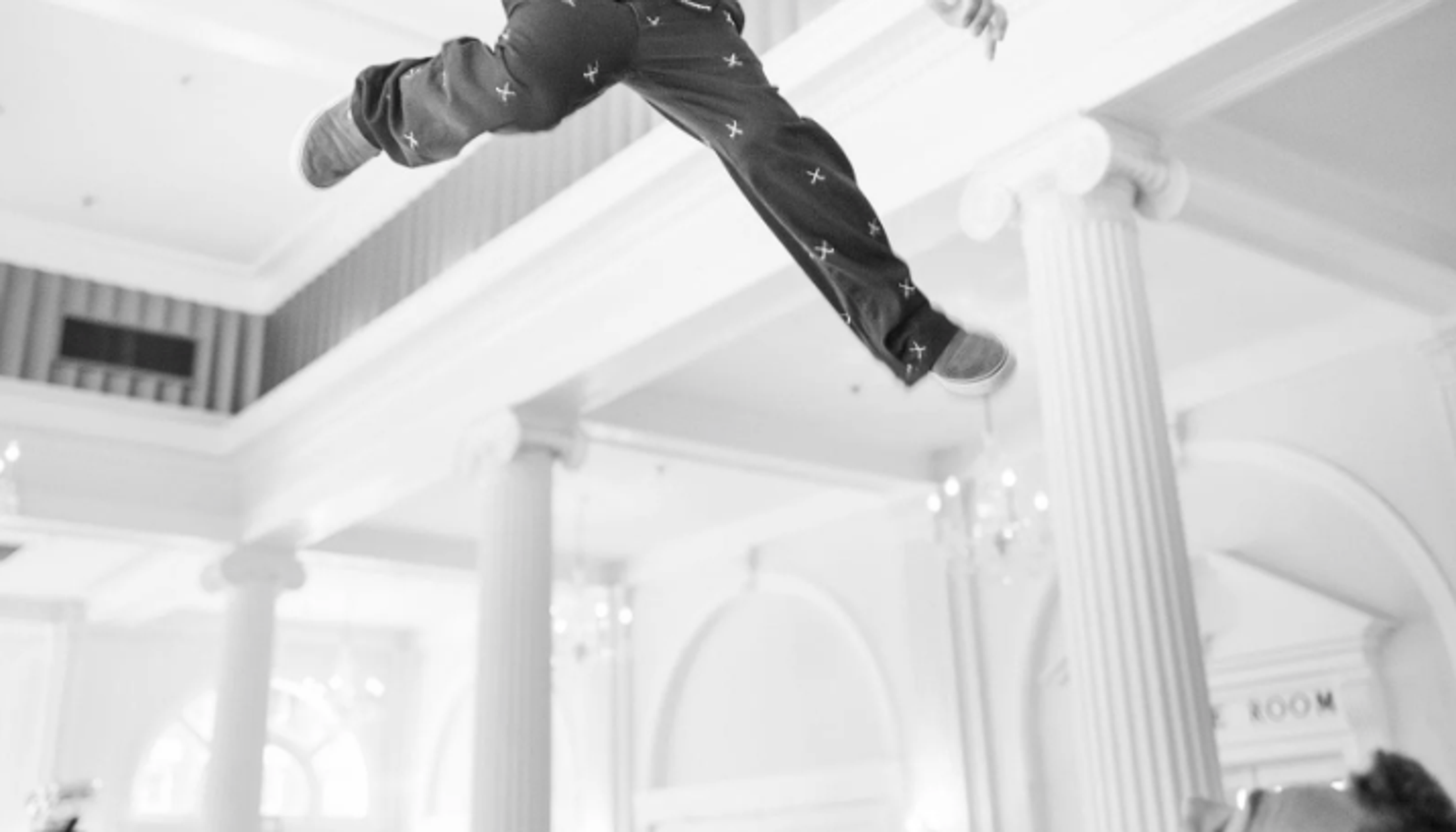 Kid thrown in the air at a weddingundefined