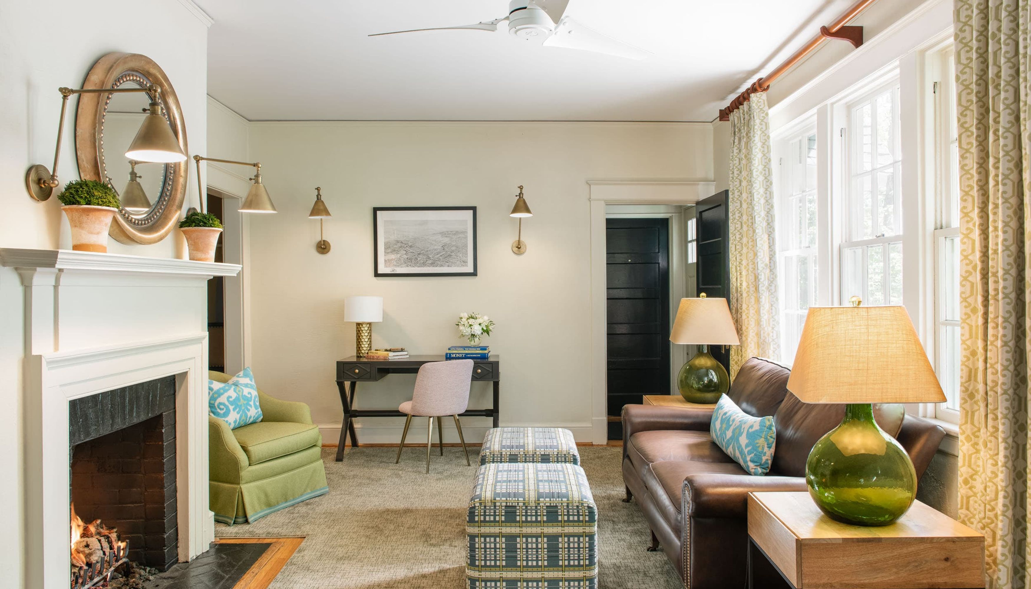 Oakhurst Roomundefined