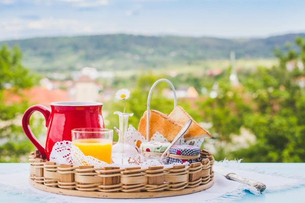 Breakfast with mountain view