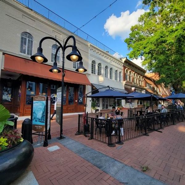 Lazeez Modern Indian Flair | New Restaurant Feature | Charlottesville