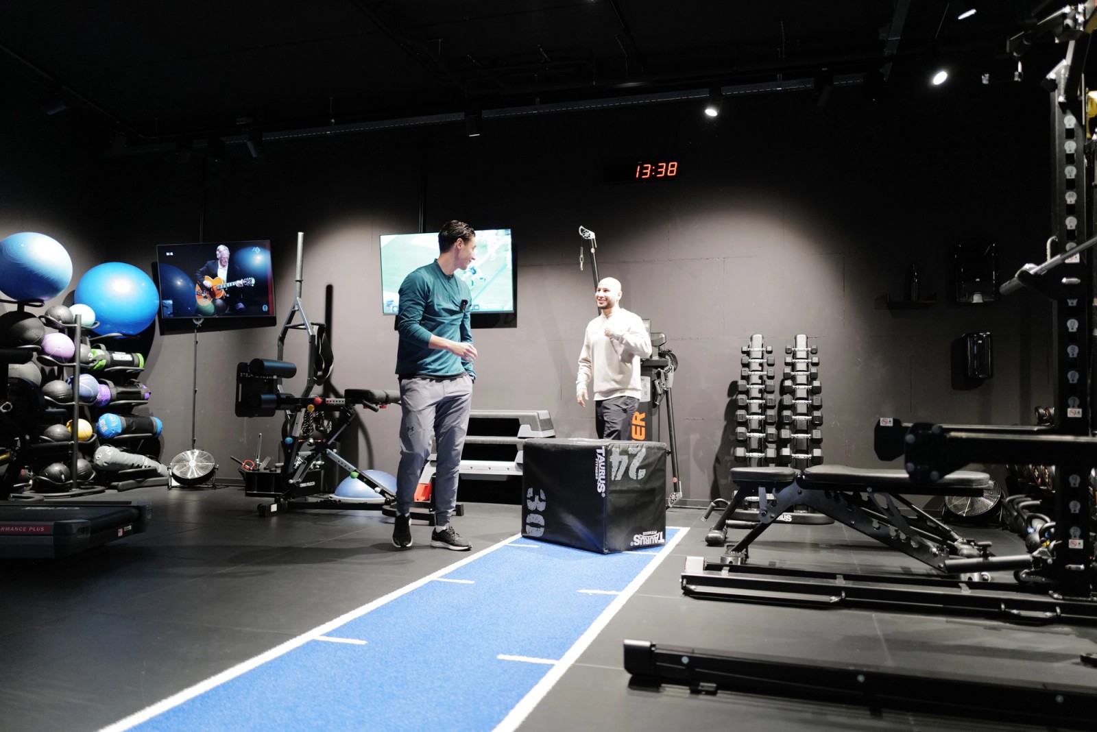 Bezig in de sportzaal