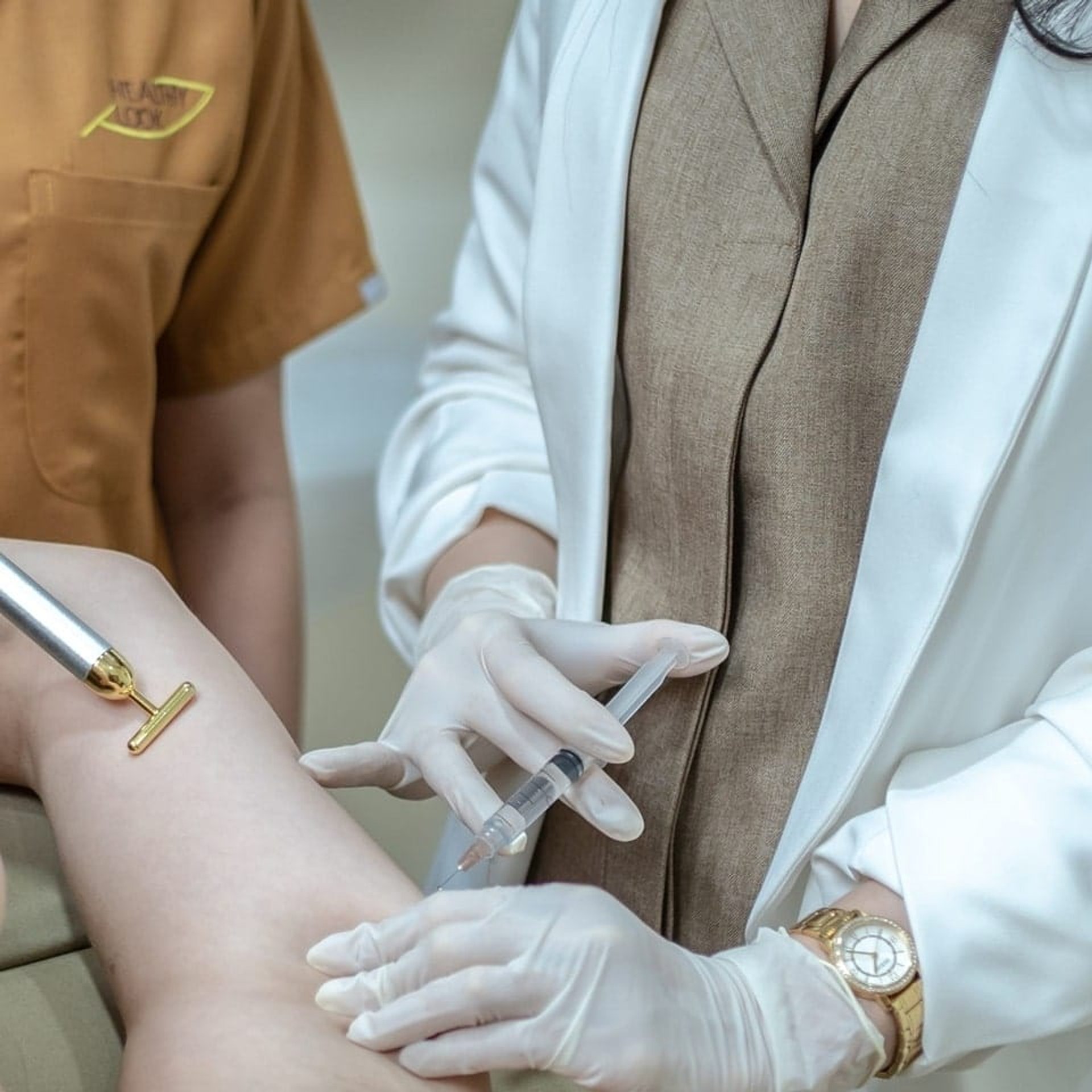 Fat Dissolving Injections at Healthy Look Aesthetic, Ubud