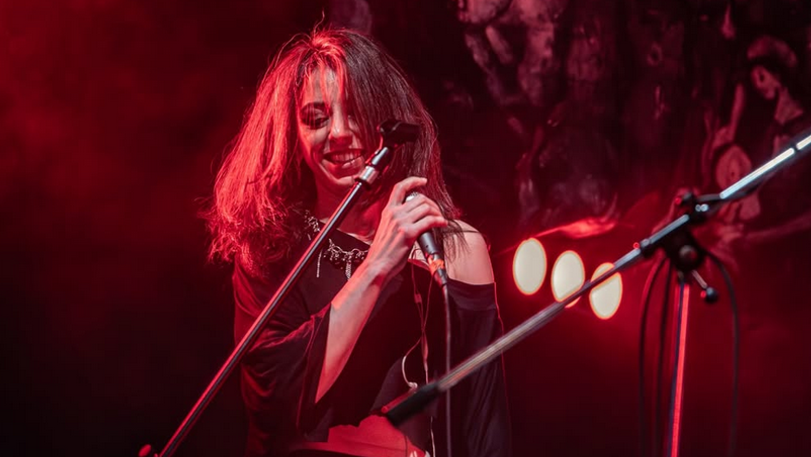 Laura Brat concert live la 3BFest 2026, Arenele Romane, Bucuresti, invitat