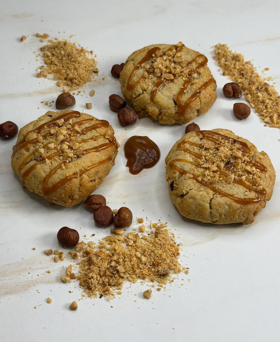 Cookie noisette caramel