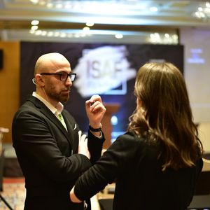 VAE secteur public fonctionnaire : Comment évoluer grâce à la Validation des Acquis de l'Expérience ?