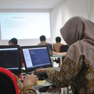 Microservices Résilients : Valorisez votre expertise avec la VAE et propulsez votre carrière!