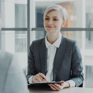 Comment obtenir un diplôme en ressources humaines grâce à la VAE ?