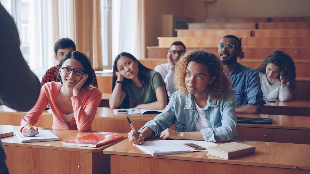 VAE Aide-Soignante, Éducateur : Comment faire une VAE pour les métiers du social et du médico-social ?
