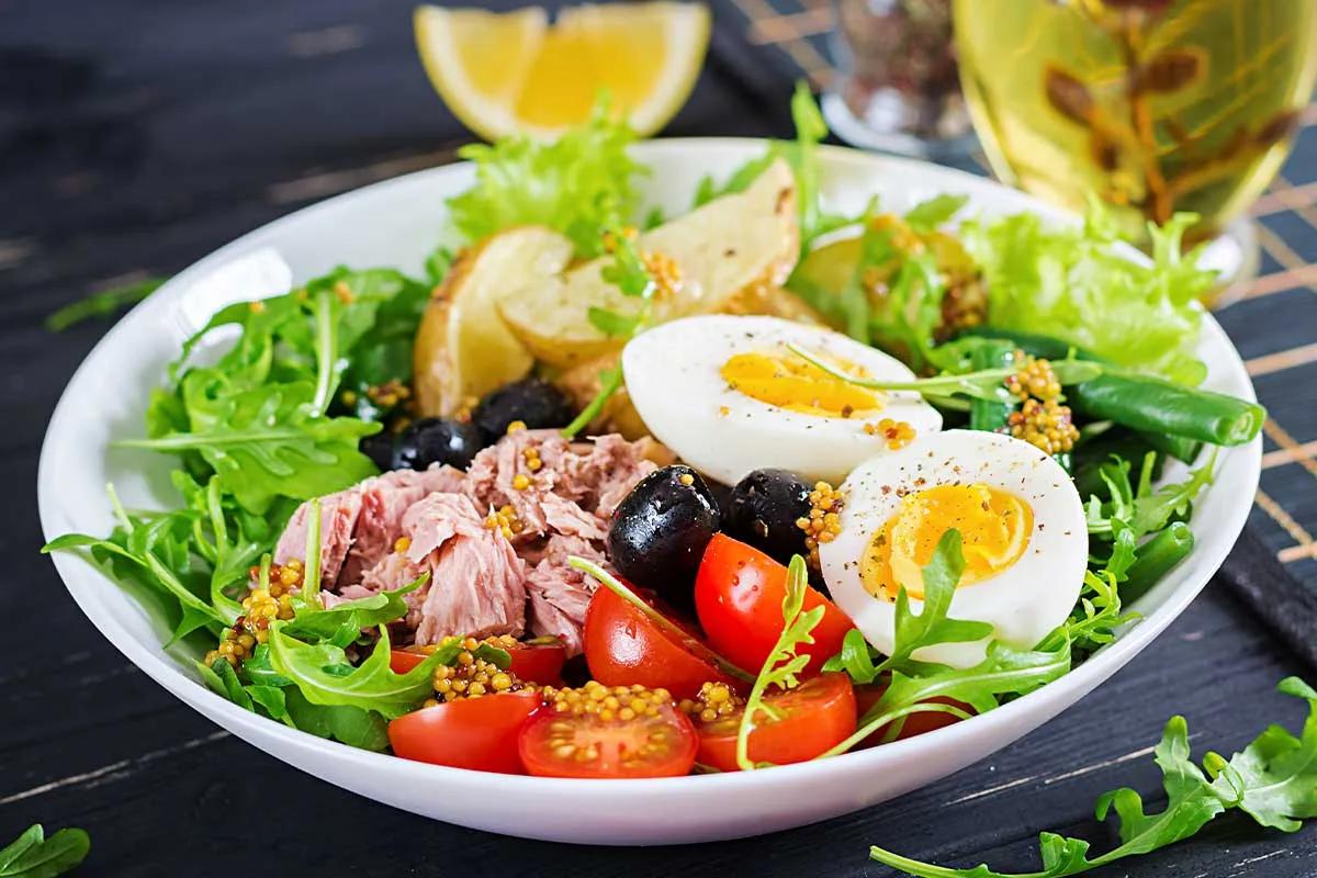 A Proteína do Ovo (6g) é Suficiente? Guia Definitivo para Ganho Muscular e Dieta