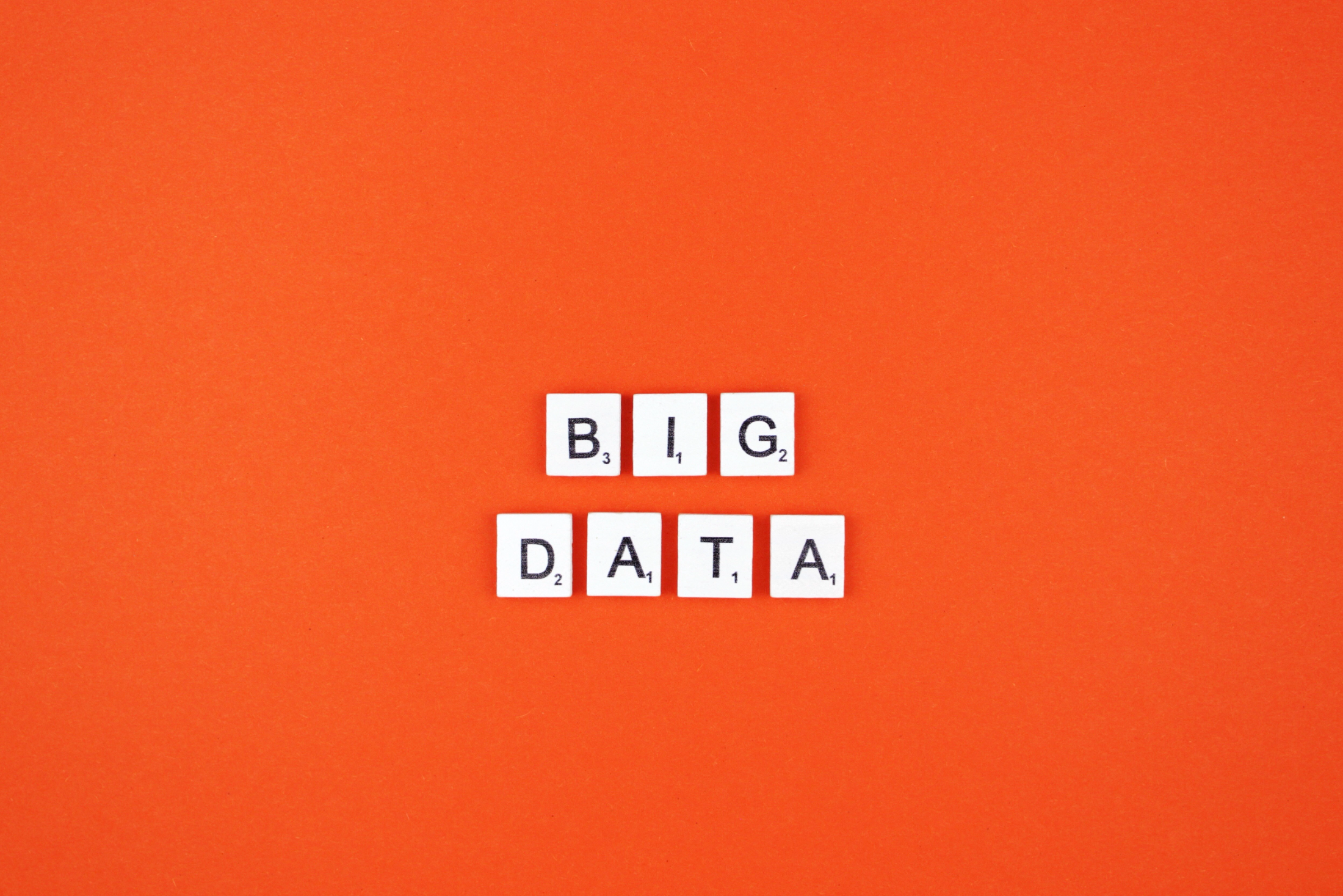 Líder em benefícios corporativos elevou sua maturidade regulatória com governança de dados em escala