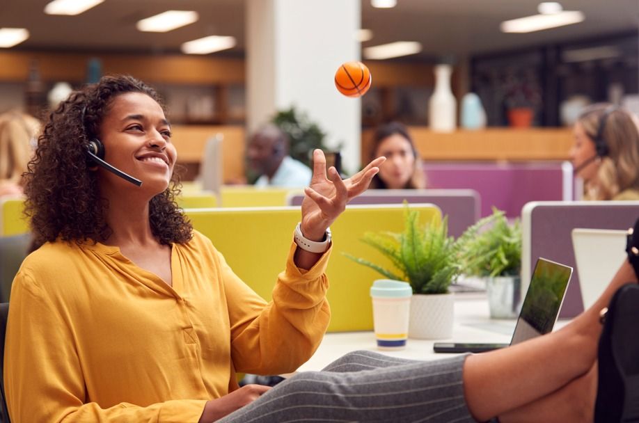 Big e‑commerce de moda acelerou sua maturidade em qualidade com um modelo de QA contínuo