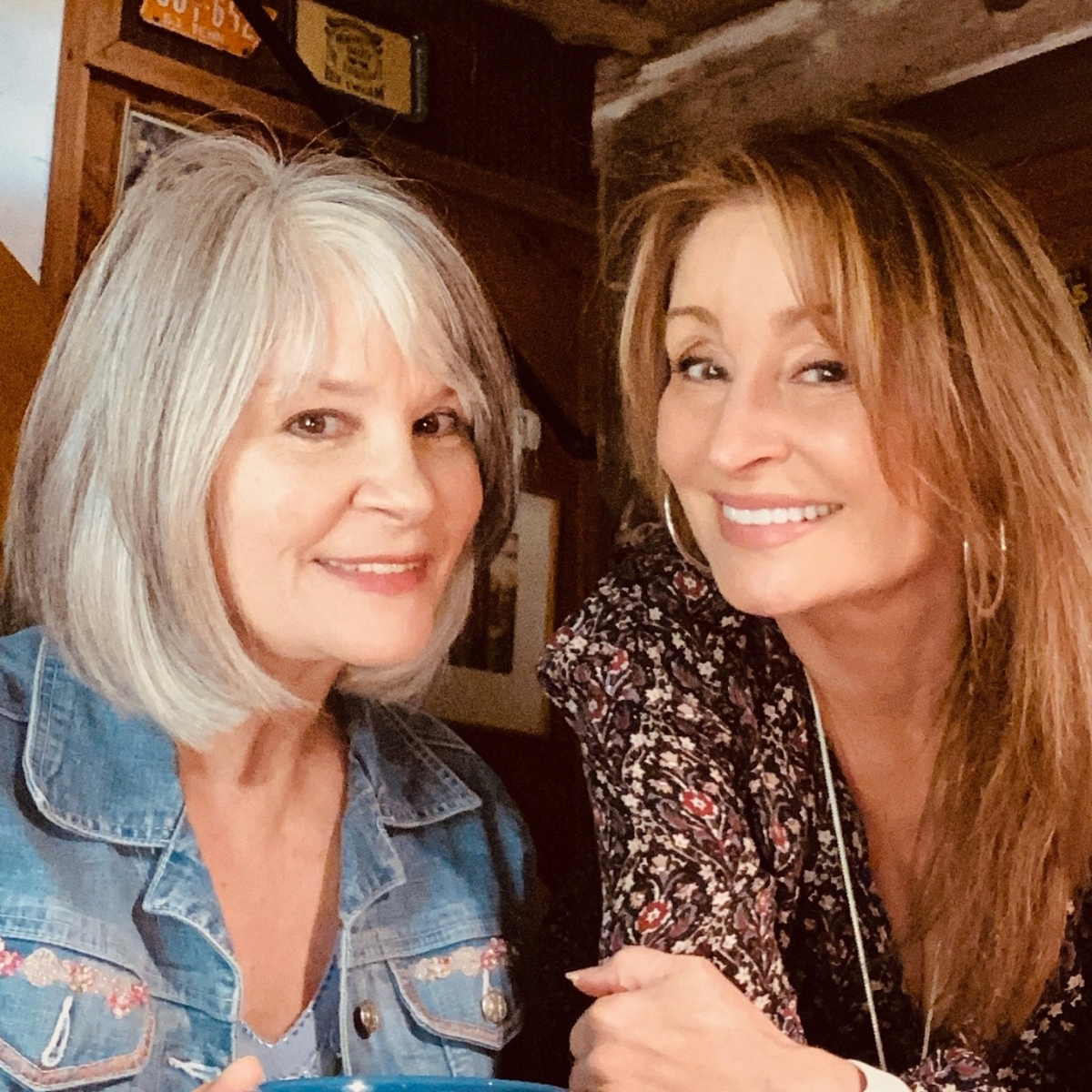 AN EVENING WITH SWEETHEARTS OF THE RODEO