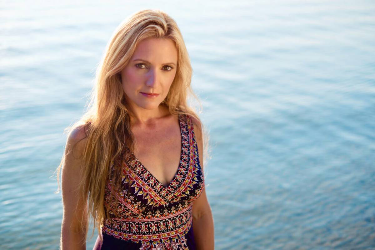 Rebecca Frazier