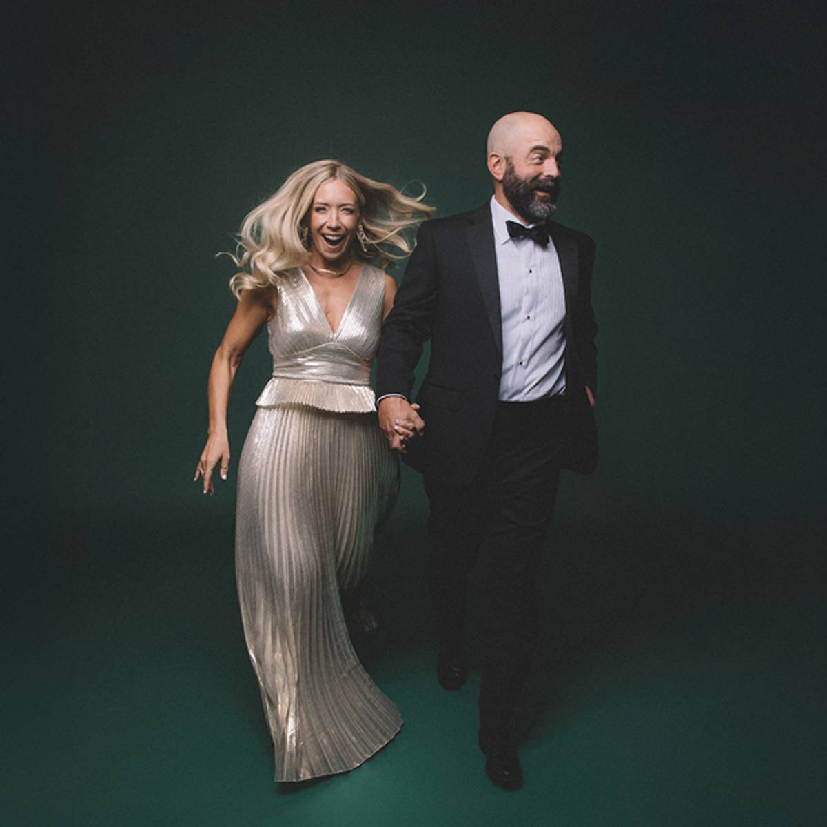 Drew and Ellie Holcomb's Neighborly Christmas