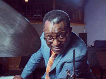 HERLIN RILEY