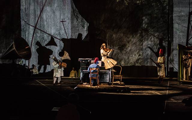 William Kentridge’s The Head & the Load
