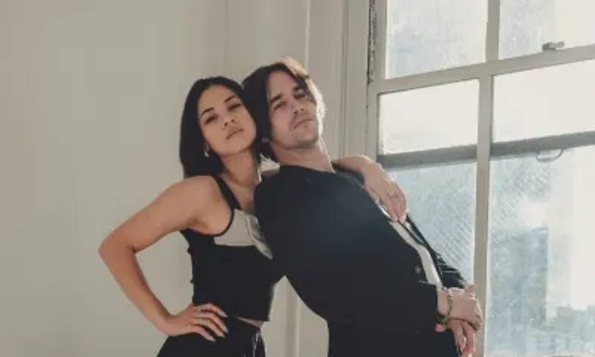 Eva Noblezada & Reeve Carney