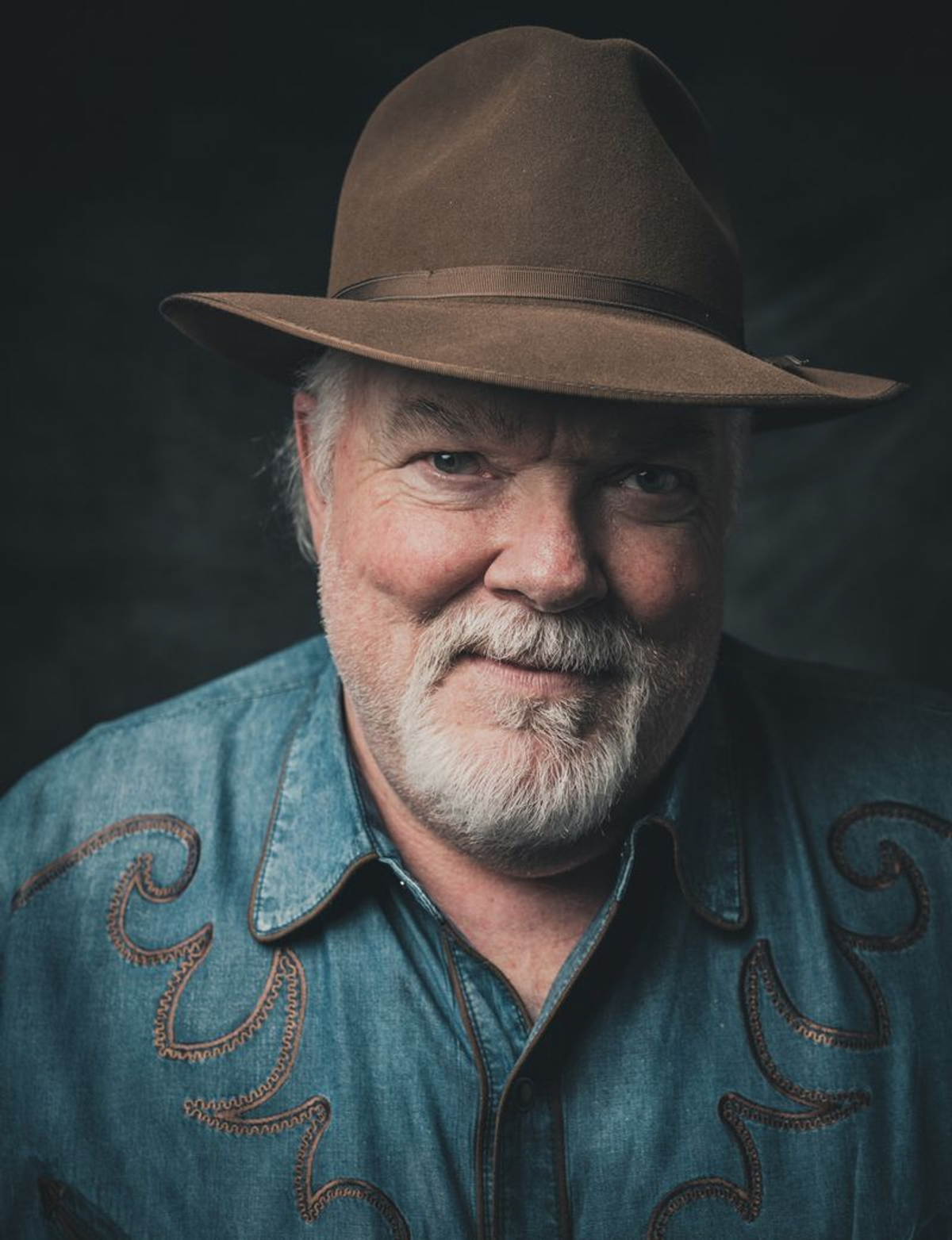 PRE-SALE: AN EVENING WITH DALLAS WAYNE
